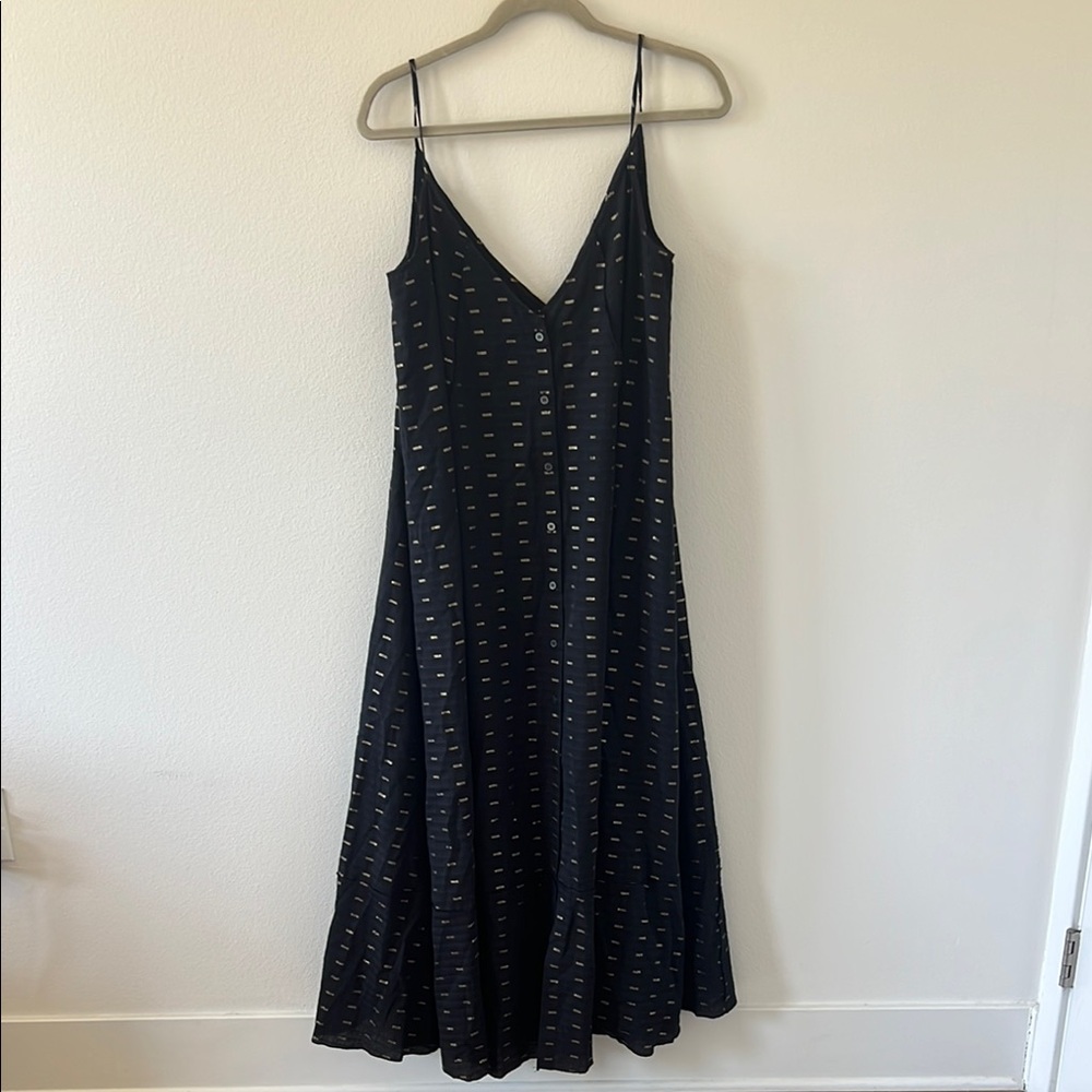 Black Sleeveless Maxi Sundress with V-Neck